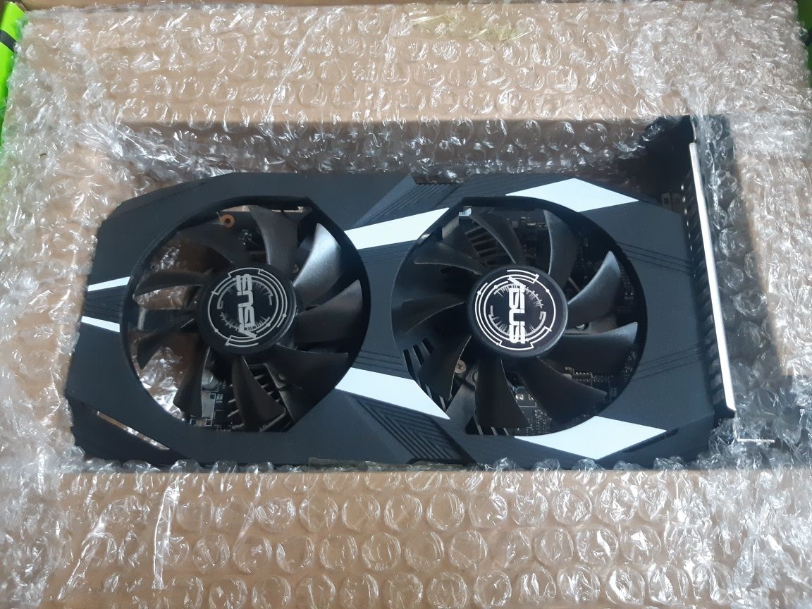 Видеокарта GTX 1650 4Gb