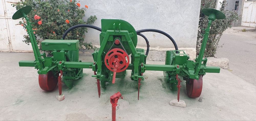 Ruminski selka. Zavodskoy. 
Donli mahsolutlarni barchasini ekadi. Ek