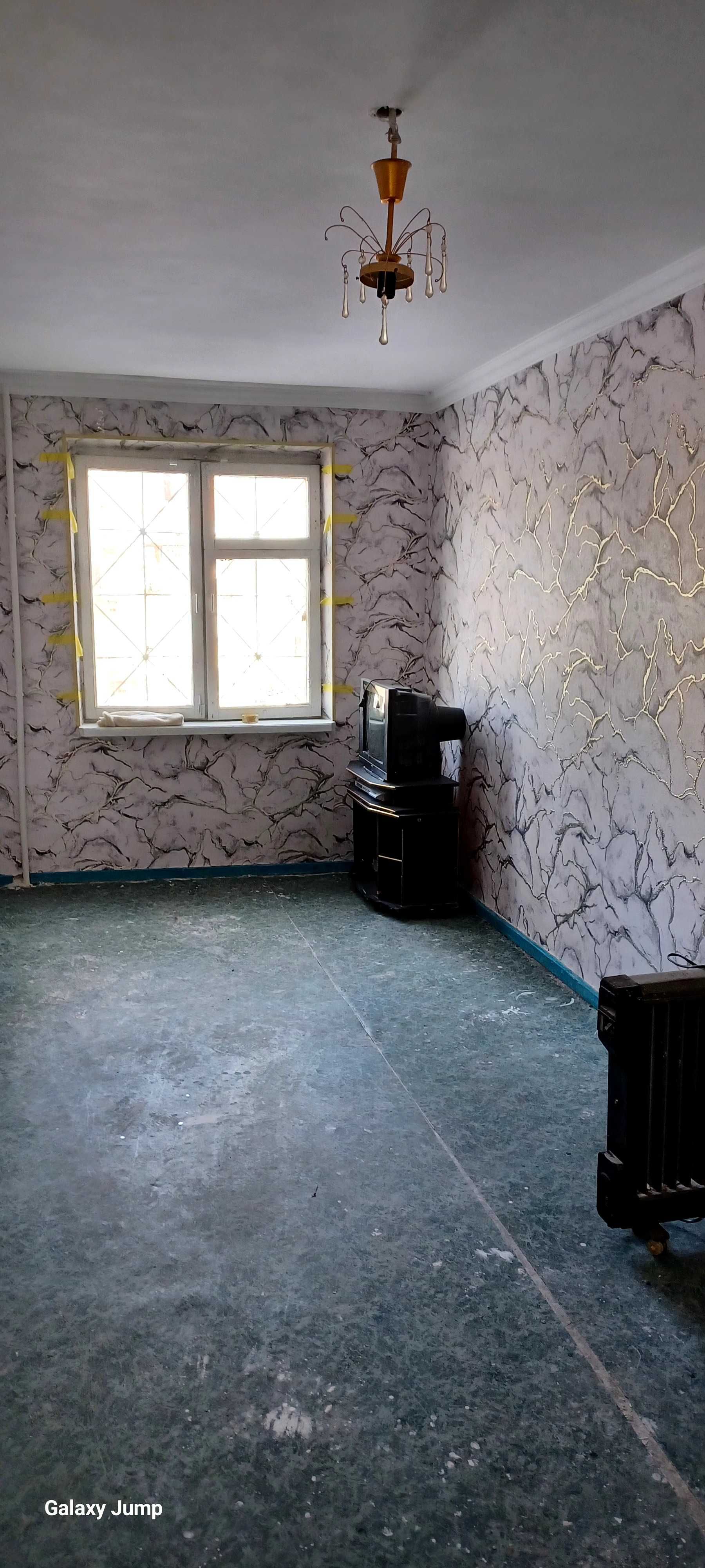 Продаётся 2 комнатная квартира 3 микрорайоне, 1 этаж