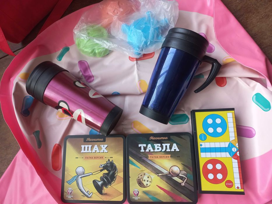 Mагнитни игри за туризъм, рулетка, чайник, термо чаши