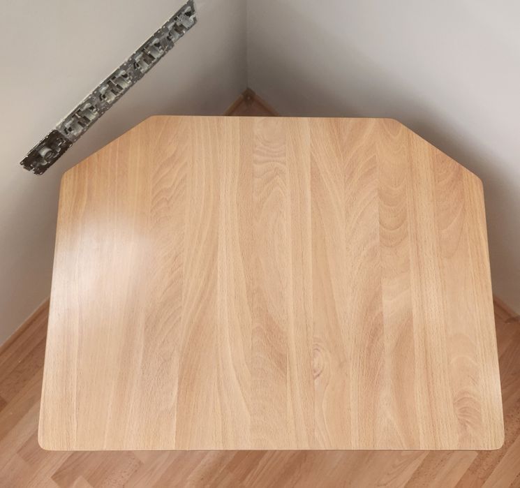 Скрин с 2 нощни шкафчета. ТВ масичка,маса за телевизор и друга техника