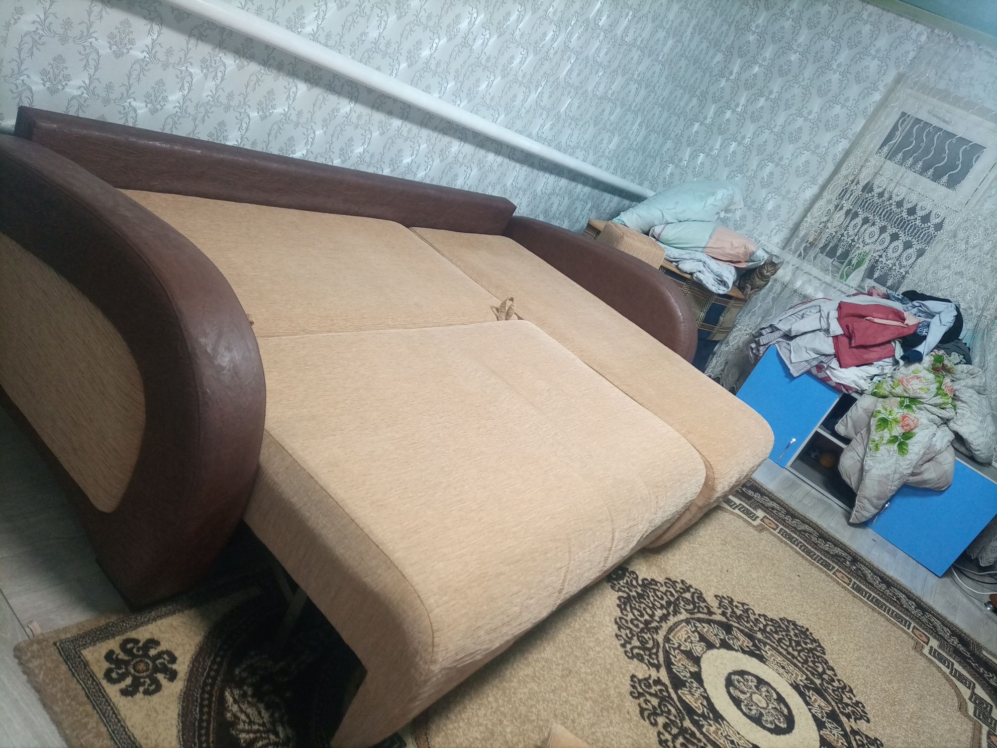 Продам мягкий угловой диван