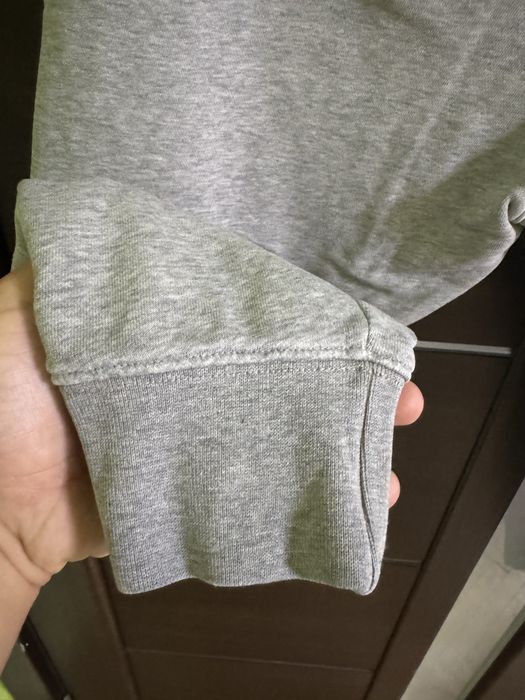 Сиво долнище на Nike