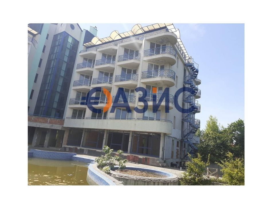 Хотел в гр. Царево с прекрасна морска панорама, 7 етажа, РЗП 7 120 м2,