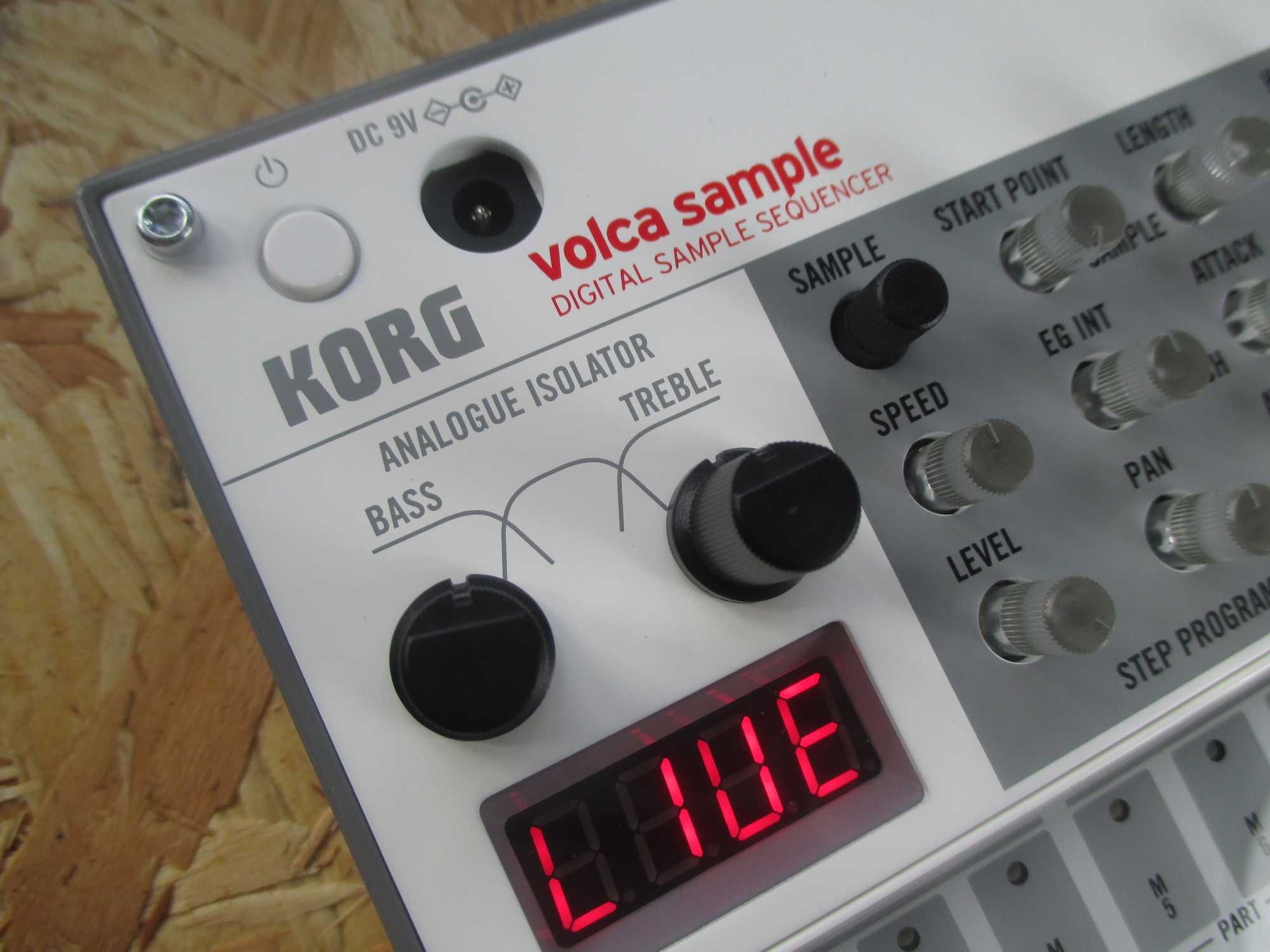 Продается Korg Volca Sample 2