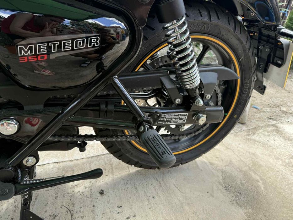 Vand Motocicleta Royal Enfield