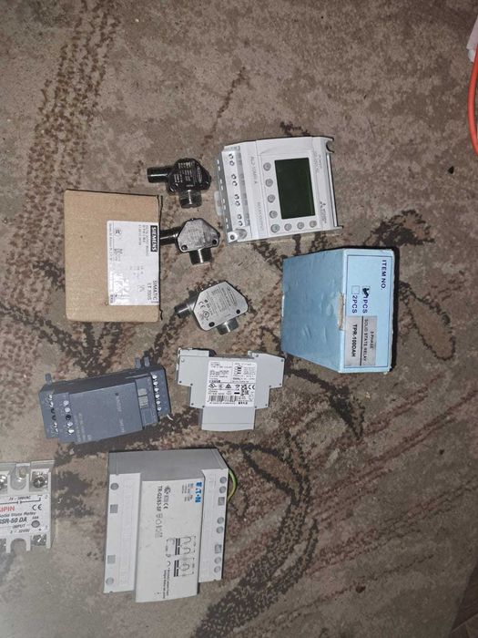 HMI OMRON,mini plc Mitsubishi