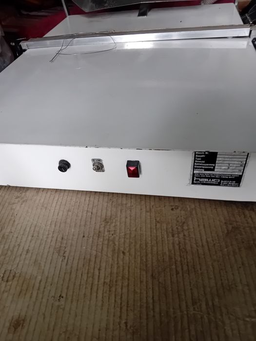 Aparat de lipit folie