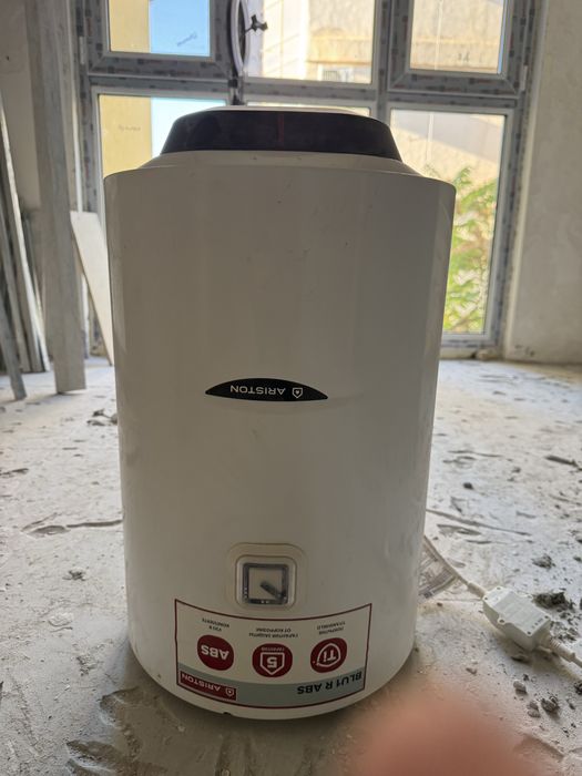 Аристон 30 л жасап турган