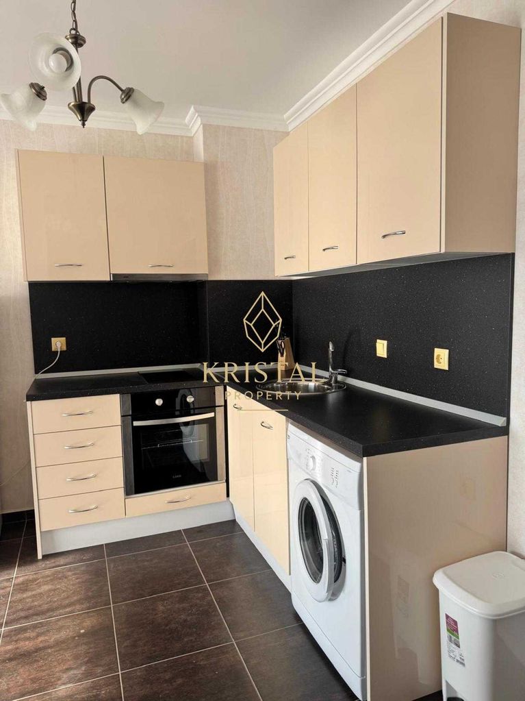 Продава се Двустаен апартамент в Свети Влас - 65 кв.м за 1924 €/кв.м - Снимка #3