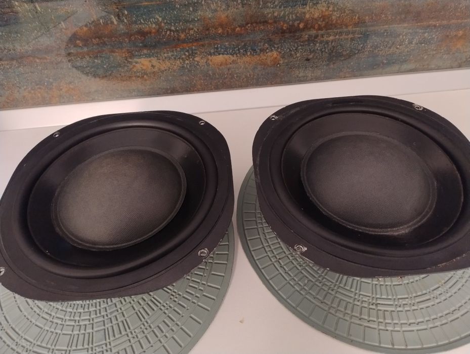 Difuzoare bass home și auto