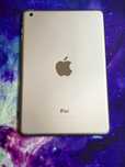  Tabletă iPad A1432  *ȚIPLĂ* ! Wi-fi