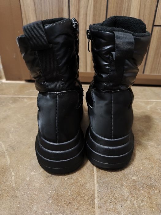 Ботуши апрески 36 номер