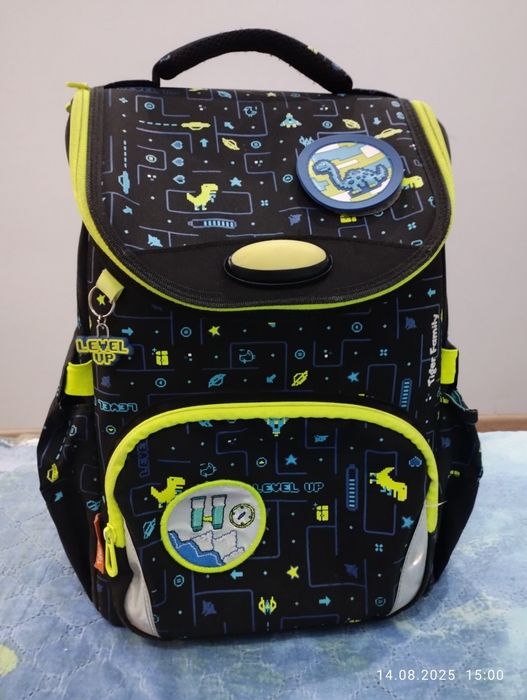 Школьный рюкзак (для мальчика)