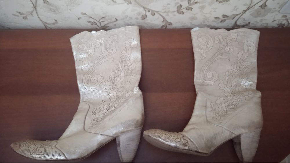 Сапоги кожанные для театра