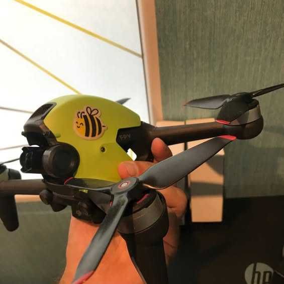 Продава се DJI FPV + аксесоари