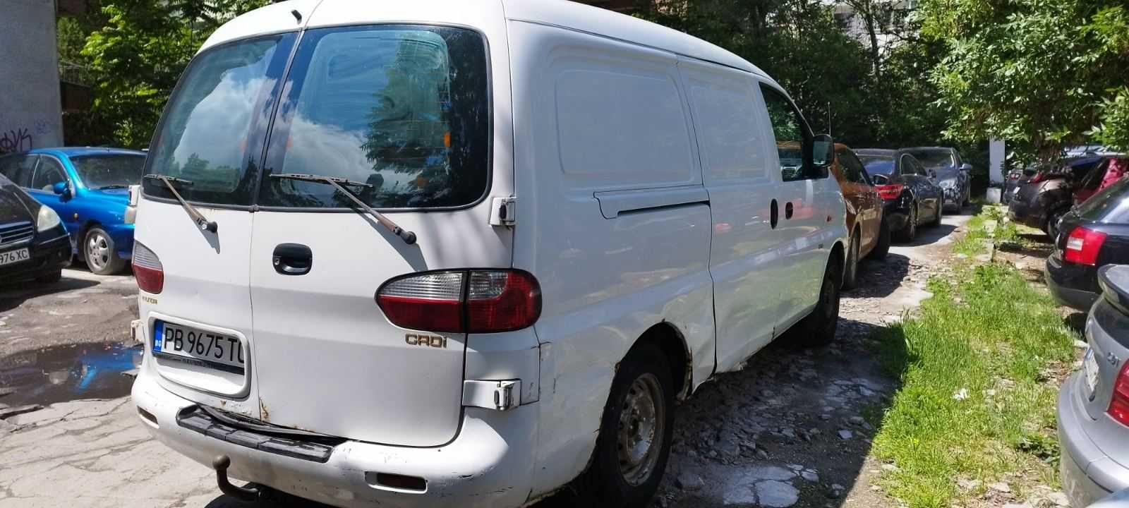 Продавам товарен Hyundai H1