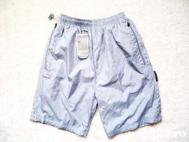 Sort bermude pantaloni scurti Nike  marimi 53/52 cm L XL XXL