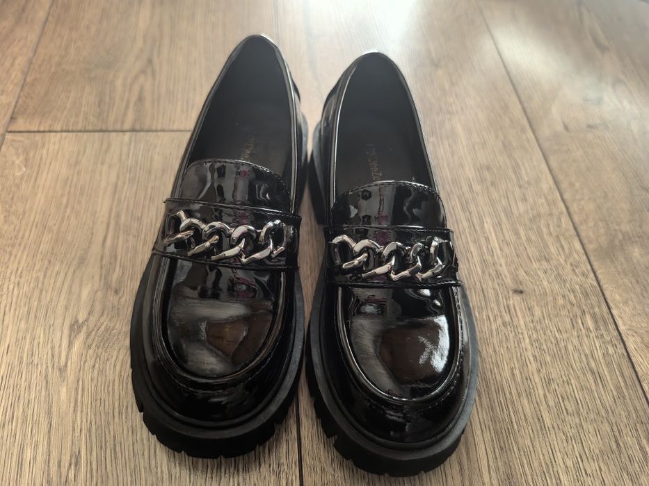 Модерни обувки за госпожица