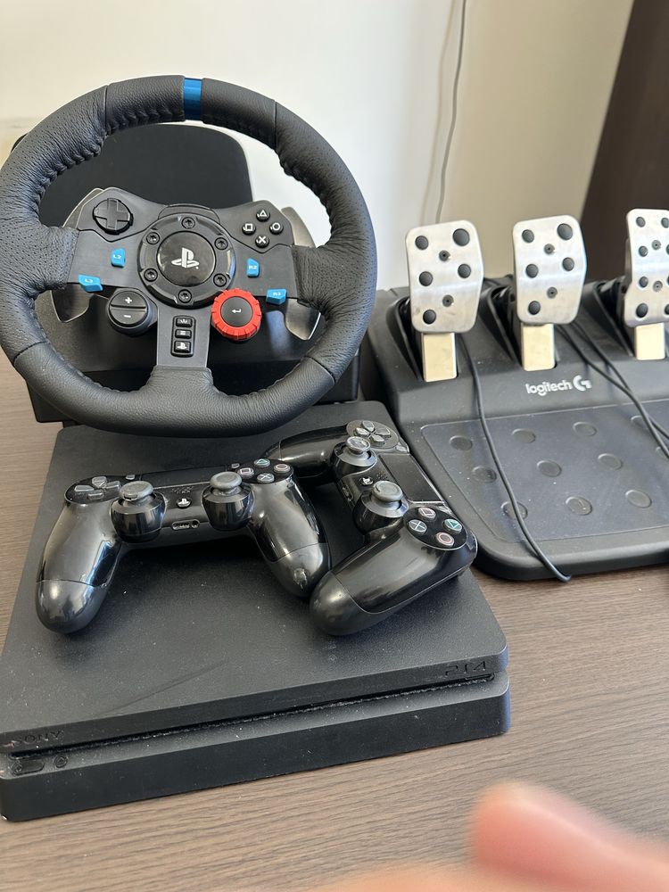 playstation 4 slim 512GB + Logitech G29