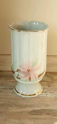 Българска,порцеланова ваза на Изида(за износ)