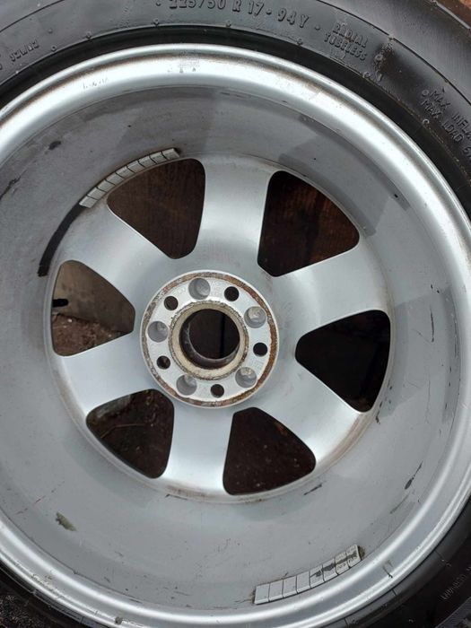 Vând 4 jante R17 5x112