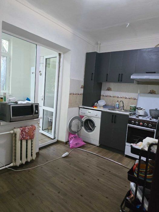 Ул. Бобура 3/3/4 60кв