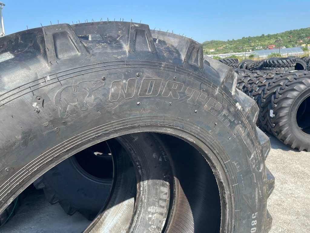 Cauciucuri noi radiale 580/70R42 pentru tractor spate marca NORTEC