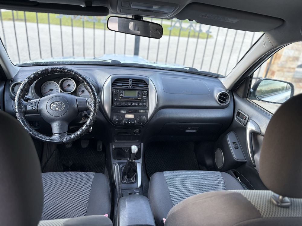 TOYOTA RAV4 4x4 2.0 diesel