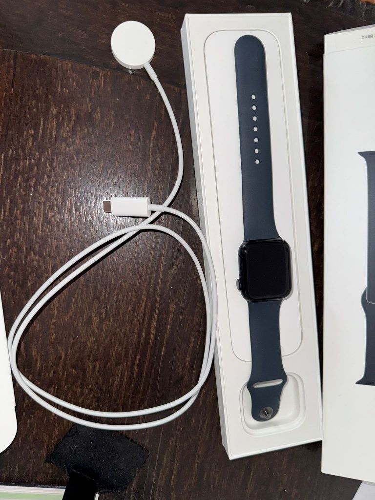 Ceas apple watch se2