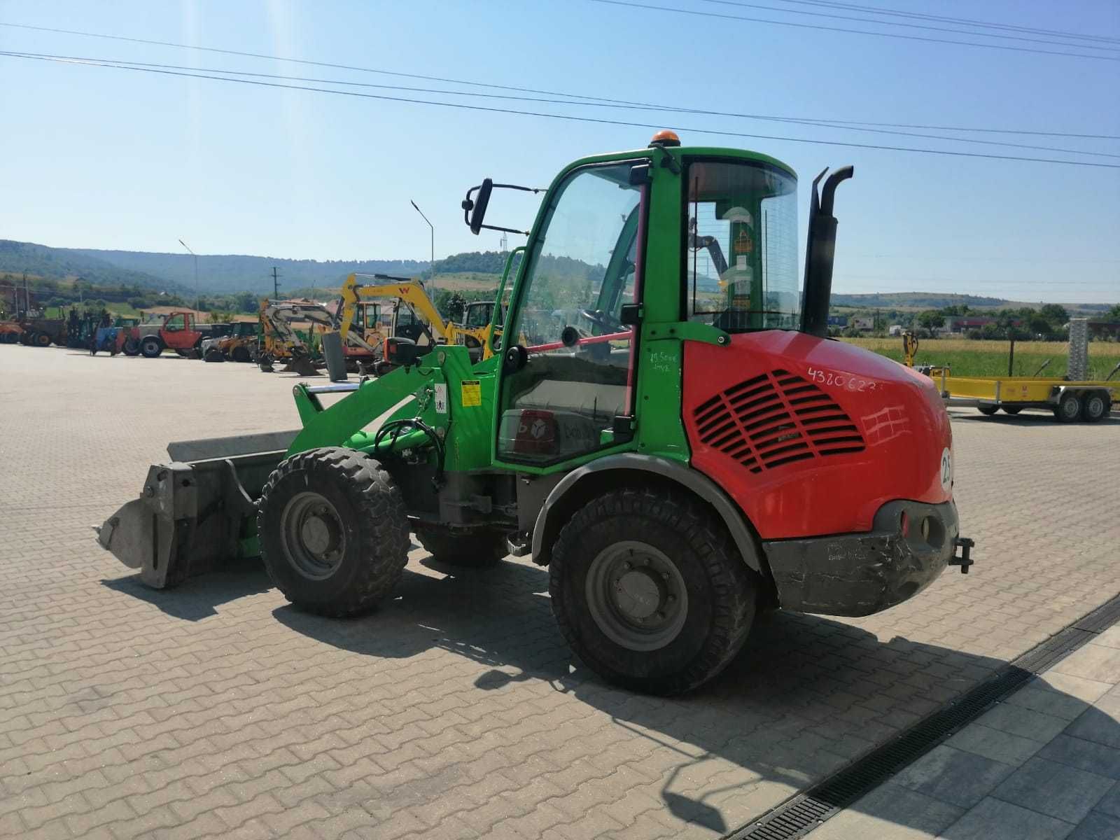 Incarcator frontal Atlas AR60