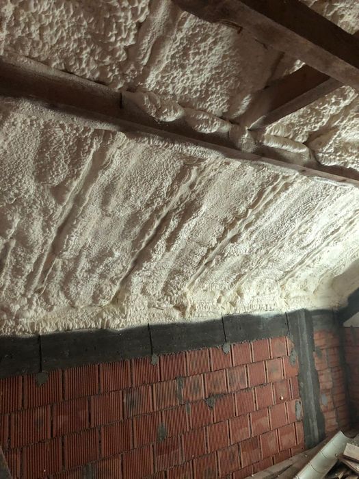 Izolatii spuma poliuretanica. Materialele Premium