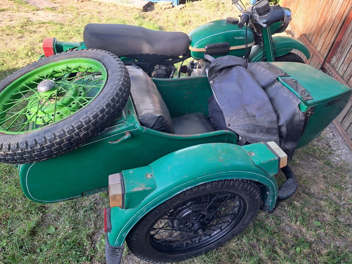 Ural 650 cu atas
