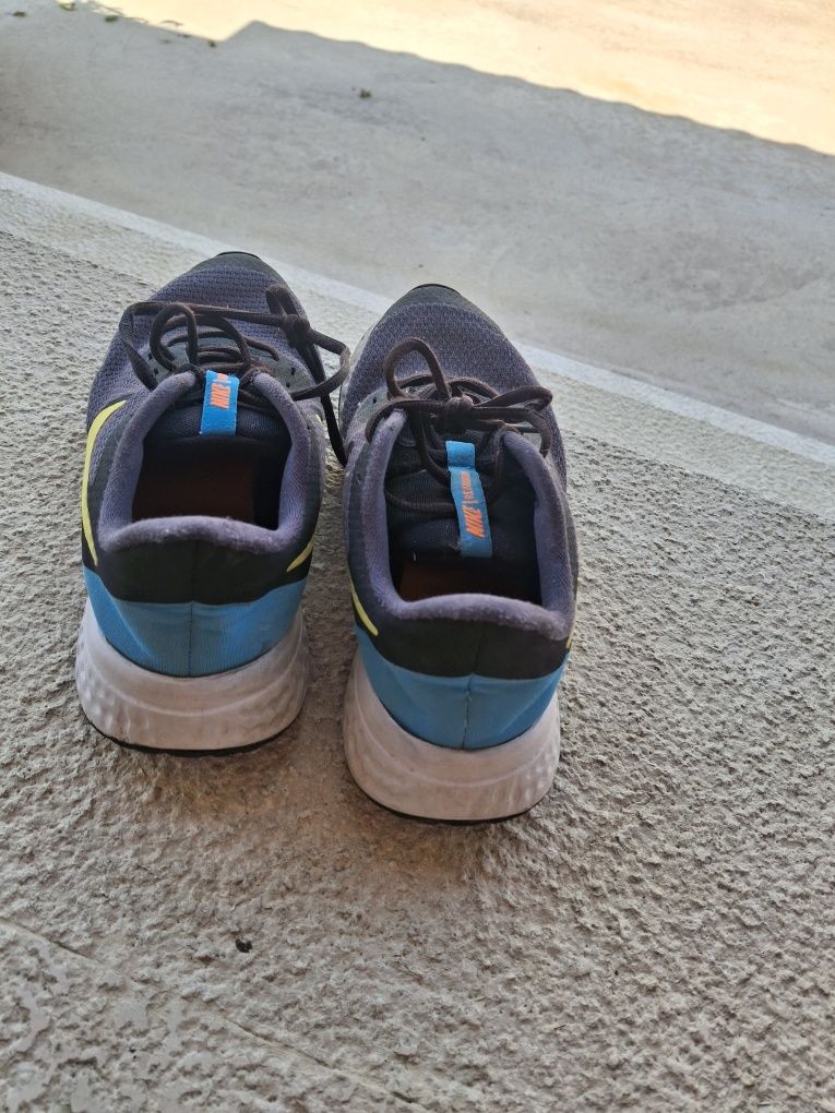 Маратонки Nike оригинални