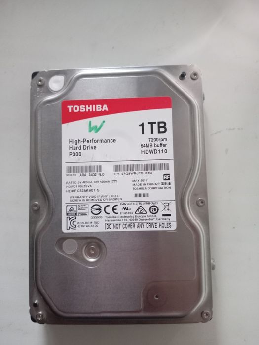 Жёсткий диск toshiba 1tb