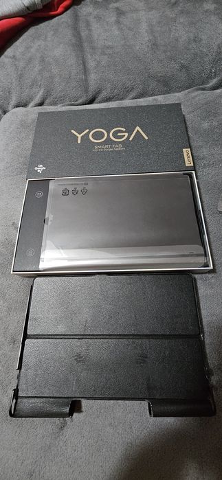 De vanzare tableta Lenovo Yoga Smart Tab IMPECABILA!!!
