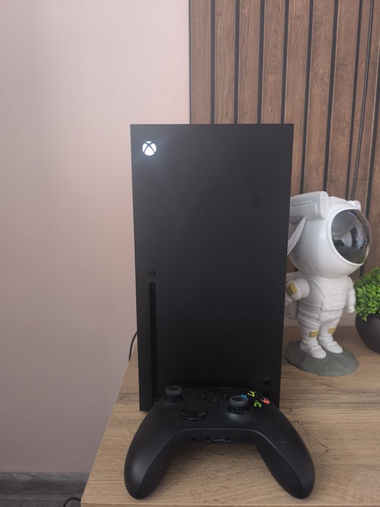 Xbox series X продам