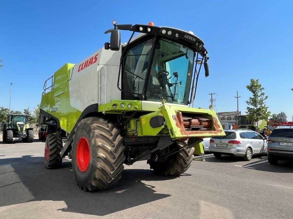 Combina CLAAS LEXION 750