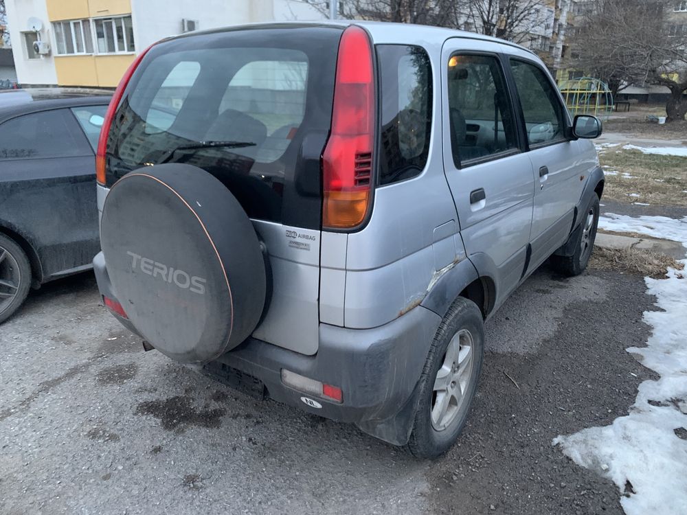 НА ЧАСТИ! Daihatsu Terios 1.3 i J100 4x4 83 кс. Клима 2000 г. Дайхатсу