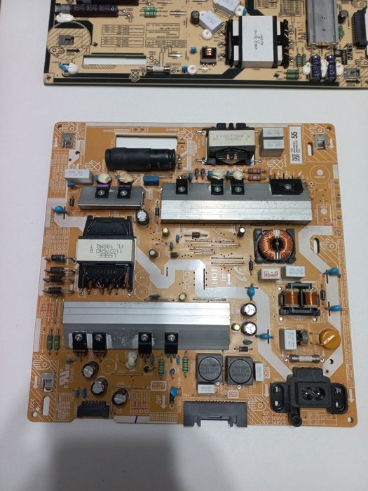 Placa baza si sursa smart tv samsung