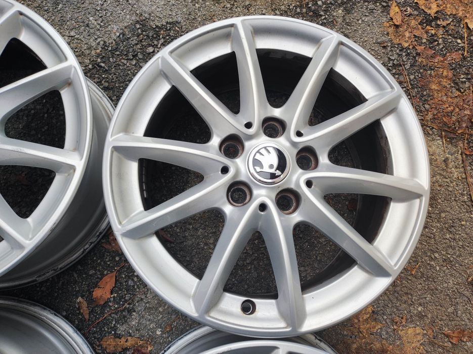 VW/ Фолксваген; Шкода/Skoda 16 цола 5х112 - 4бр. Лети джанти