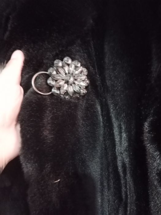 Продам шубы срочно