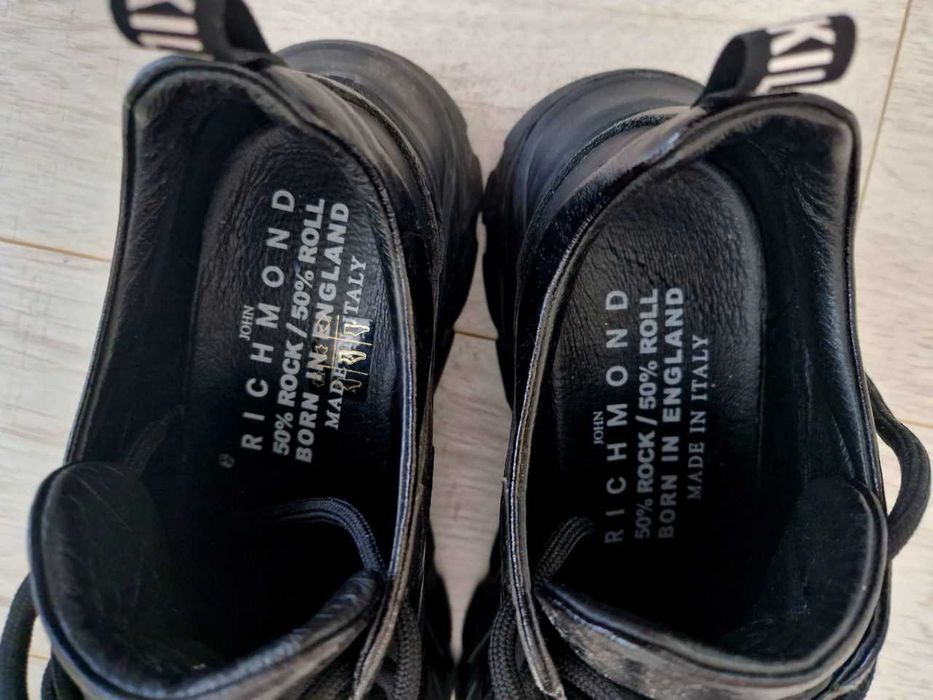 Vand sneakers John Richmond