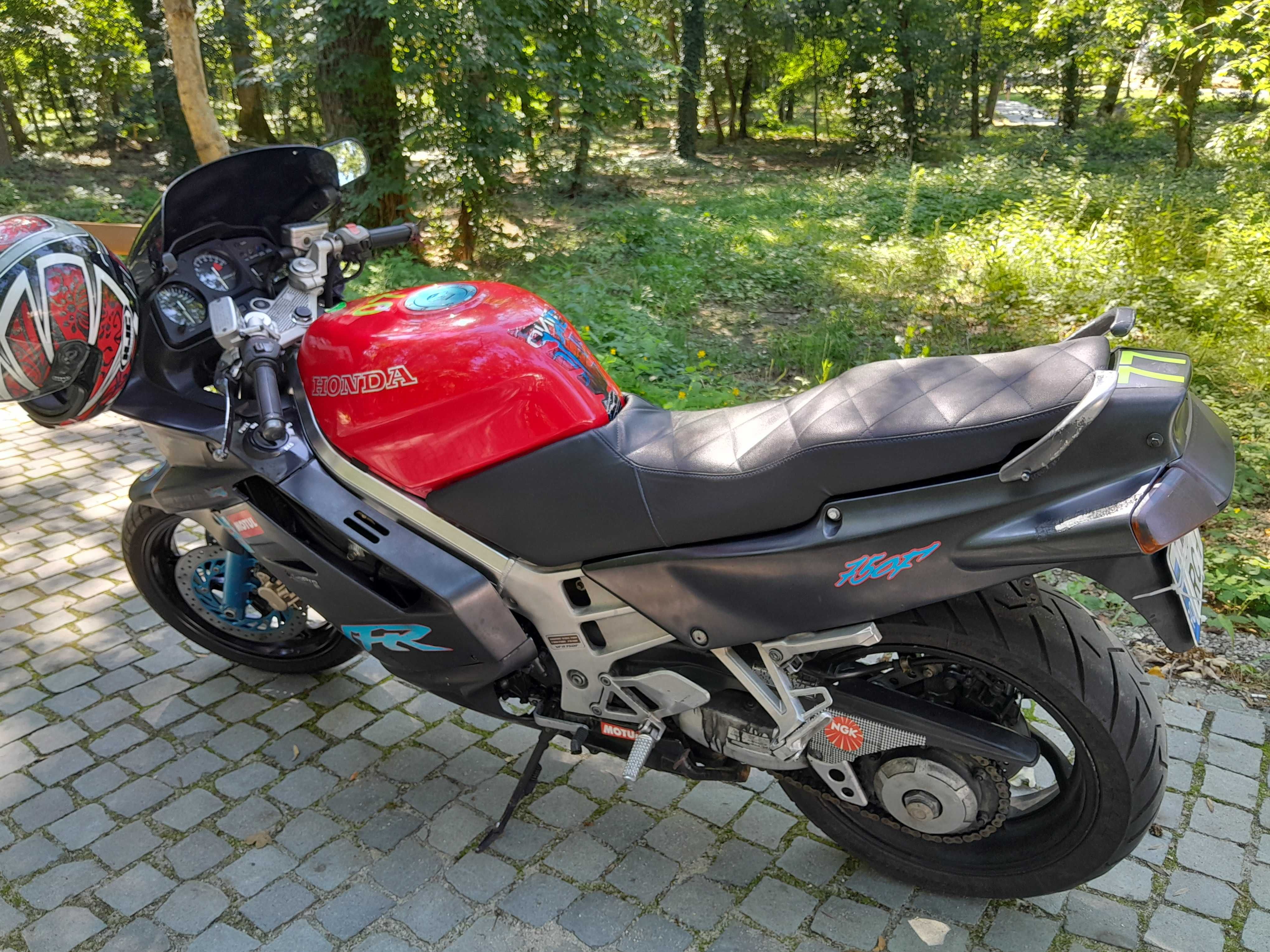 Vand honda vfr rc36 an 1990