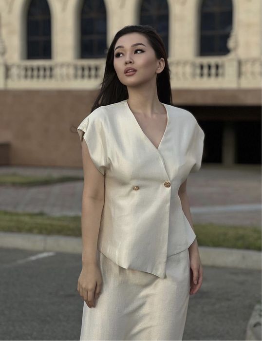 Двойкалар сатылады. Размер 44-46. 1 рет килген. Состояние как новое