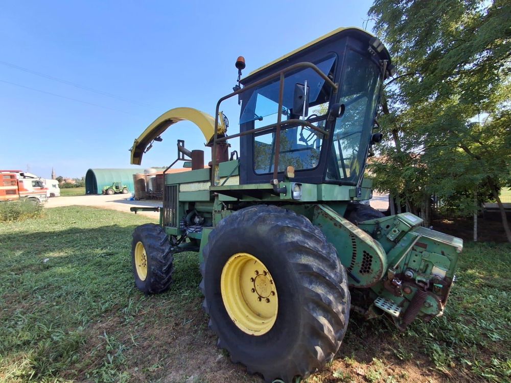 Vand Tocator siloz John Deere 5820