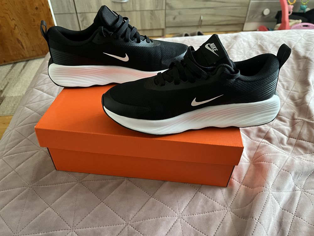 Маратонки Nike Promina