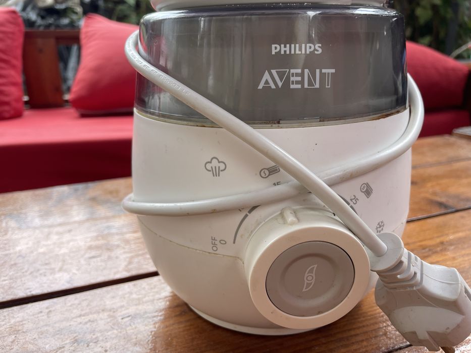 Aparat de gatit la aburi