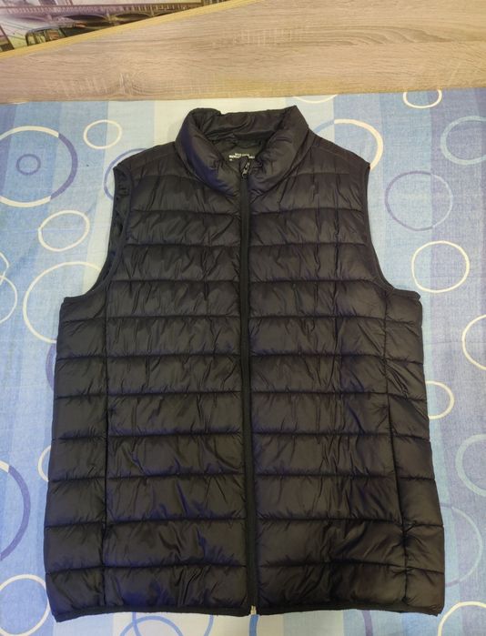 Черен Мъжки Елек 2XL