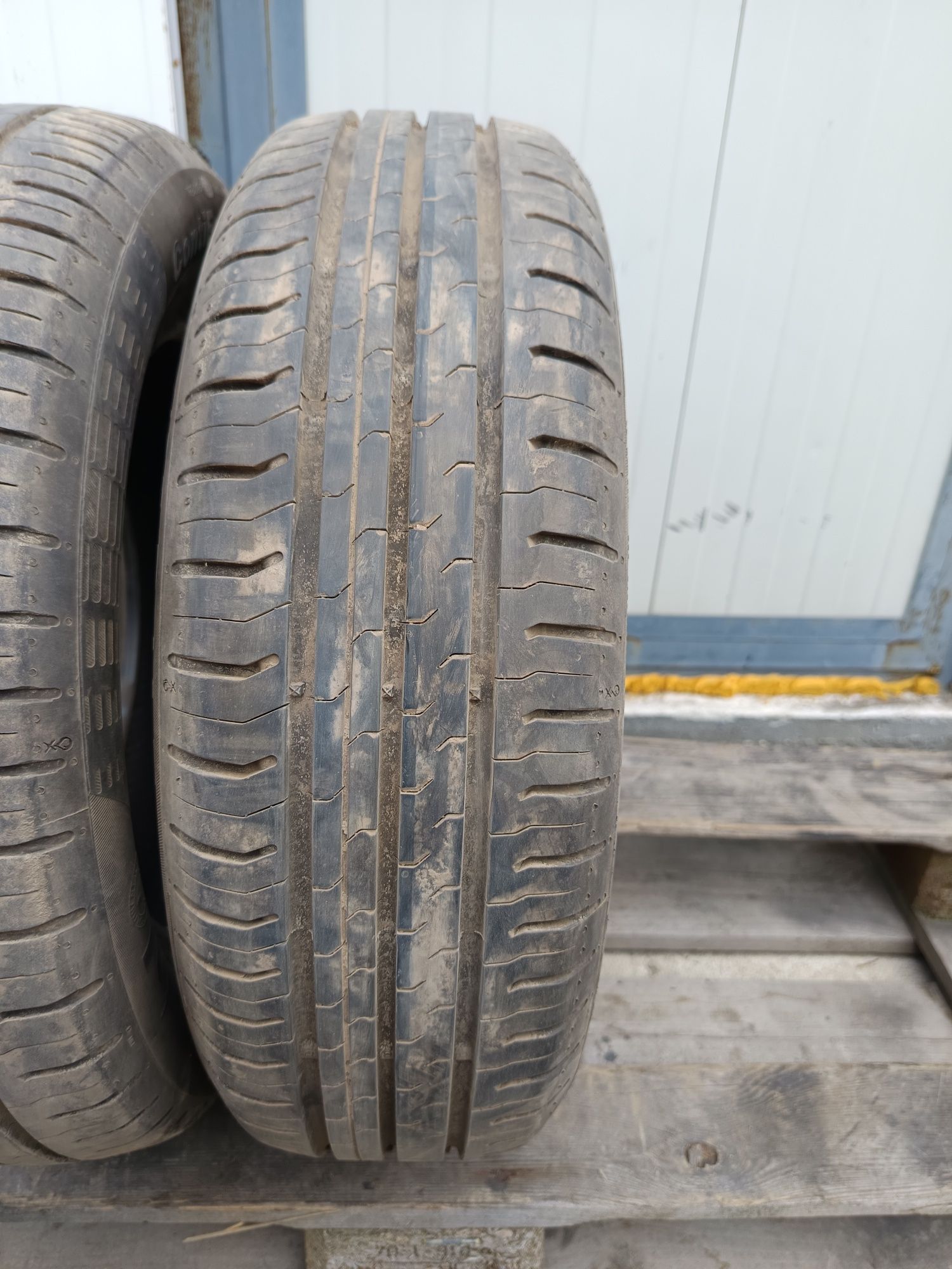 165 65 R 14 Continental Дот 3815